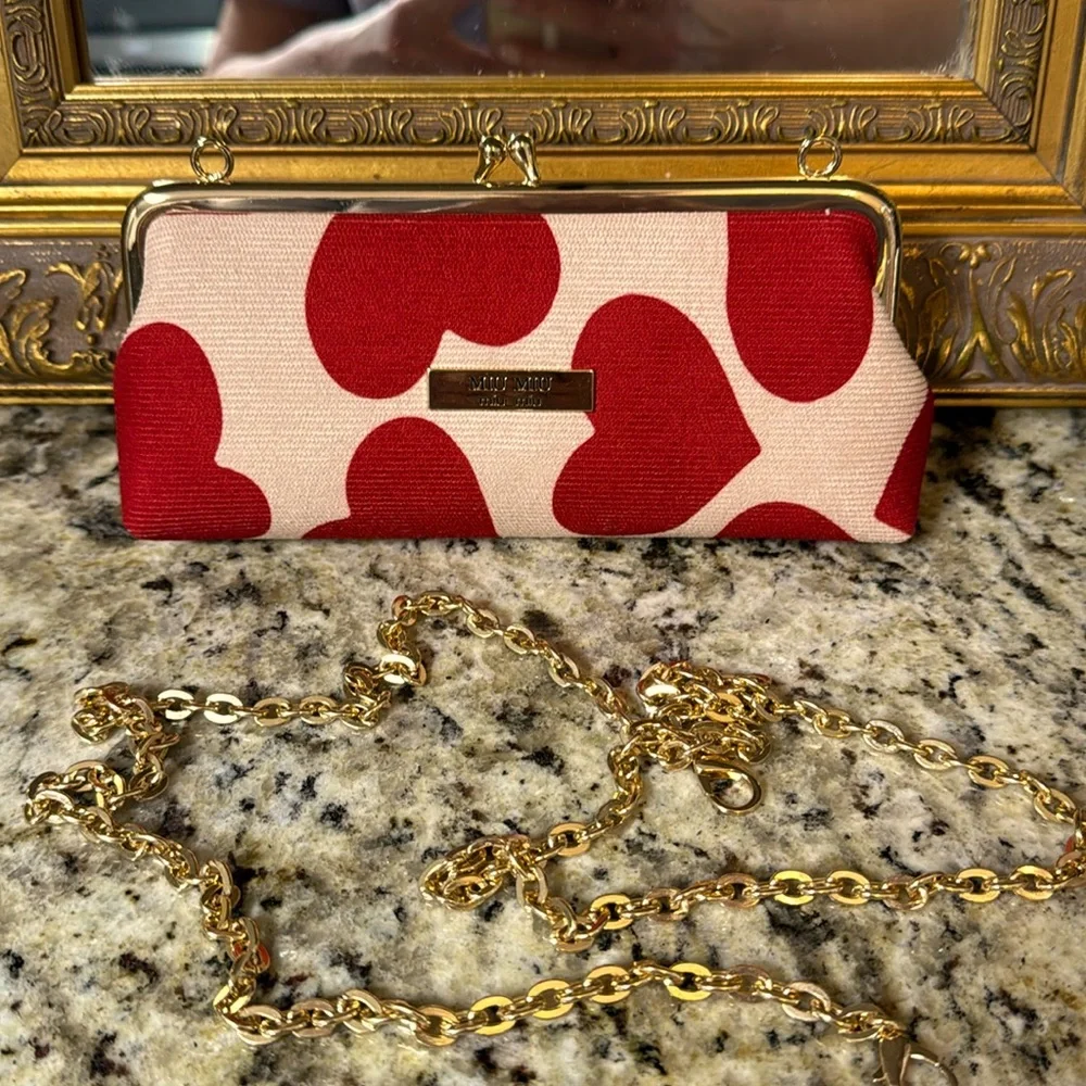 MIU MIU Red Heart Cosmetic Pouch / Bag With Chain NEW GWP - Picture 4 of 7